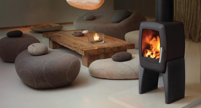 wood heater on concrete floor  | 350 x 492